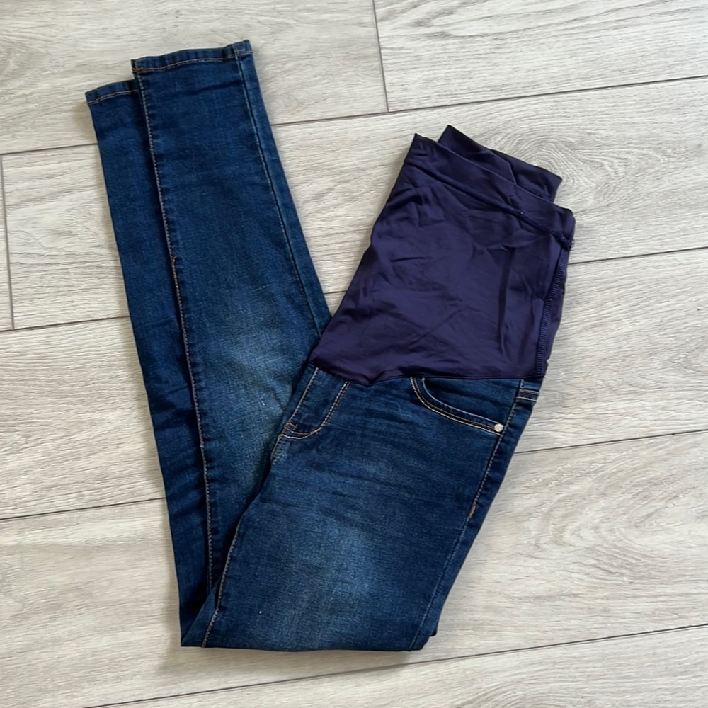 Maternity Pink Blush Skinny jeans size 27